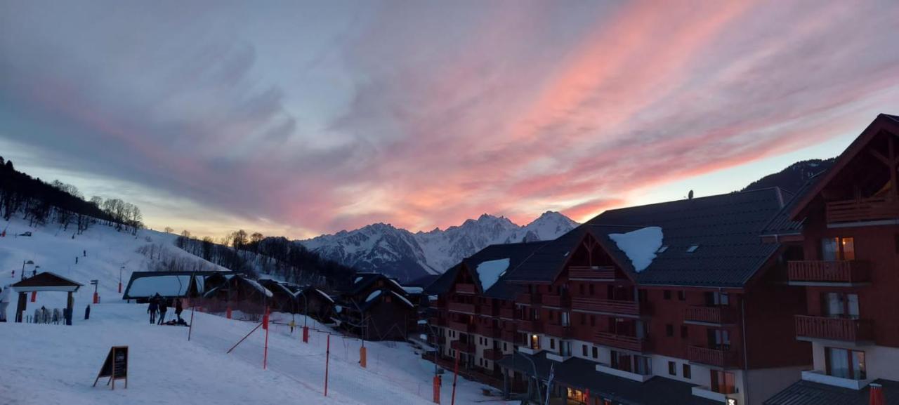Appartement Lumineux Aux Pieds Des Pistes Saint-François-Longchamp Exteriör bild